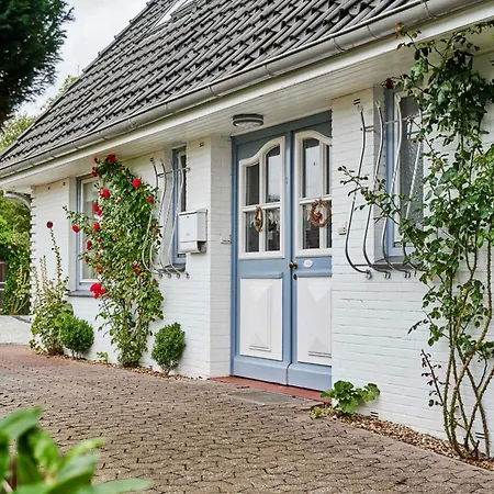 Küstenheide Apartment *